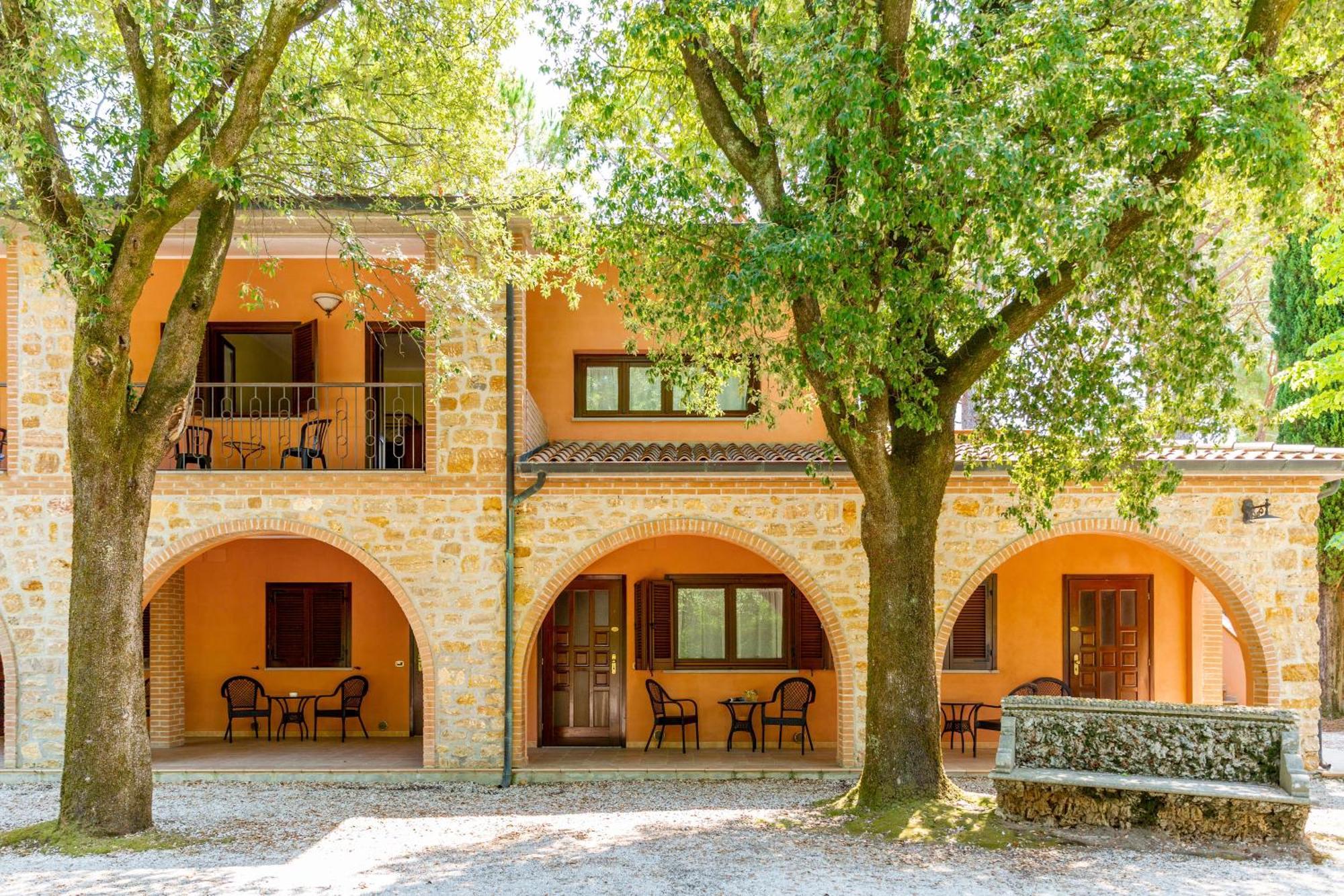 Pian Dei Mucini Resort Massa Marittima Exterior foto